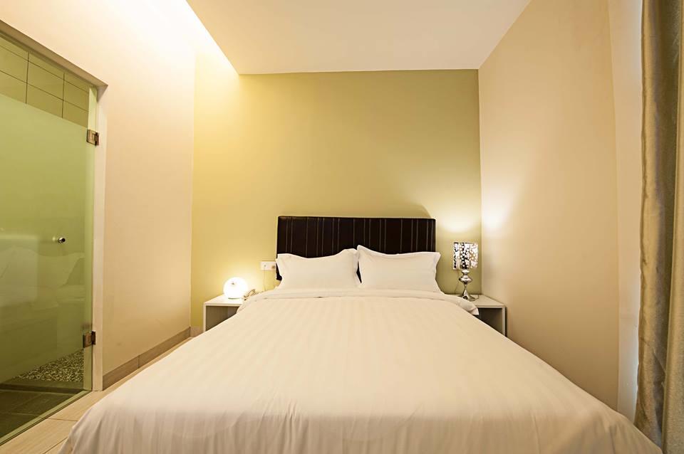 Seven Hotel Putatan Экстерьер фото