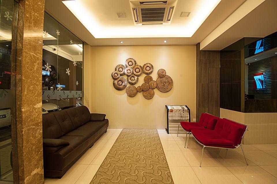 Seven Hotel Putatan Экстерьер фото